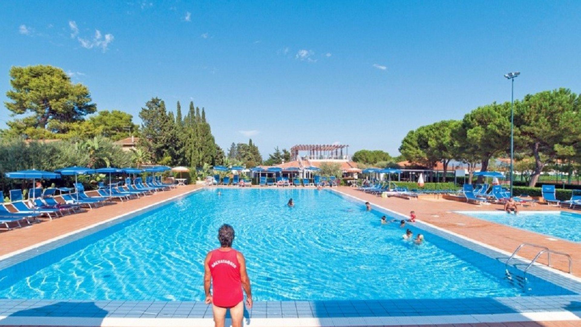 Cefal&ugrave; Resort